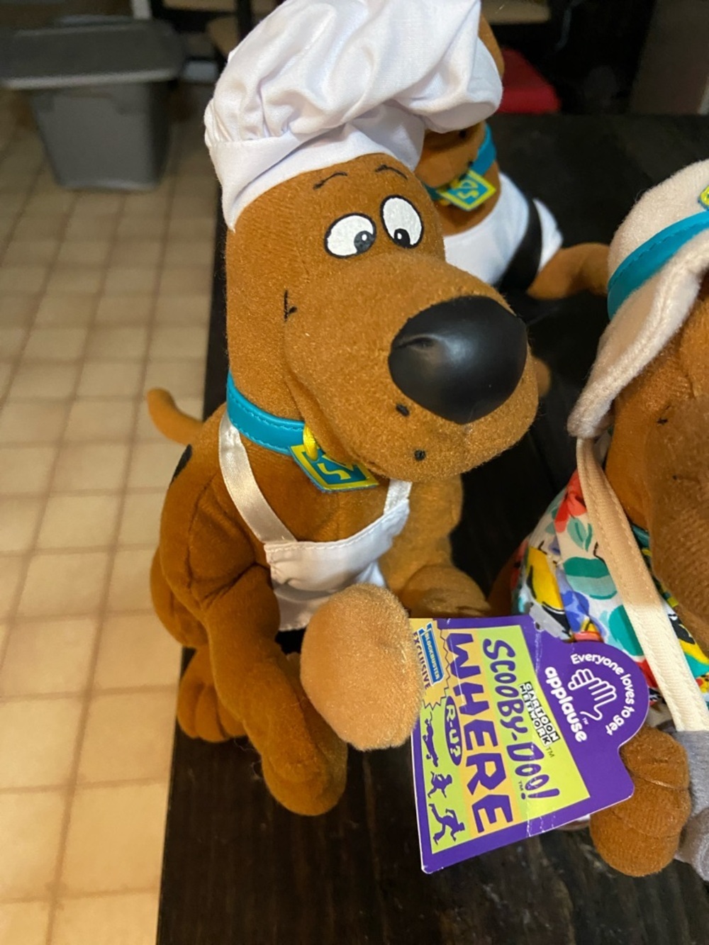 Scooby-Doo Plush Toy - Brown Scooby-Doo Stuffed Animal - Picture 7 of 10